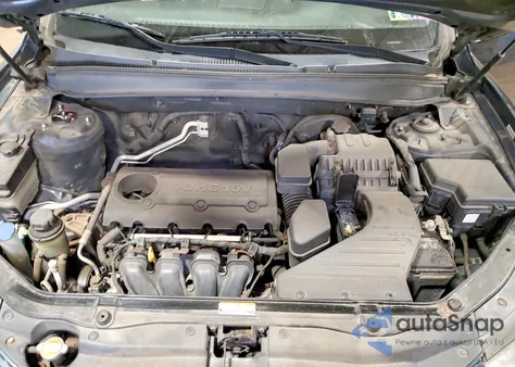 2010 Hyundai Santa Fe Gls z USA, uszkodzony, nr VIN 5NMSGDAB3AH380142